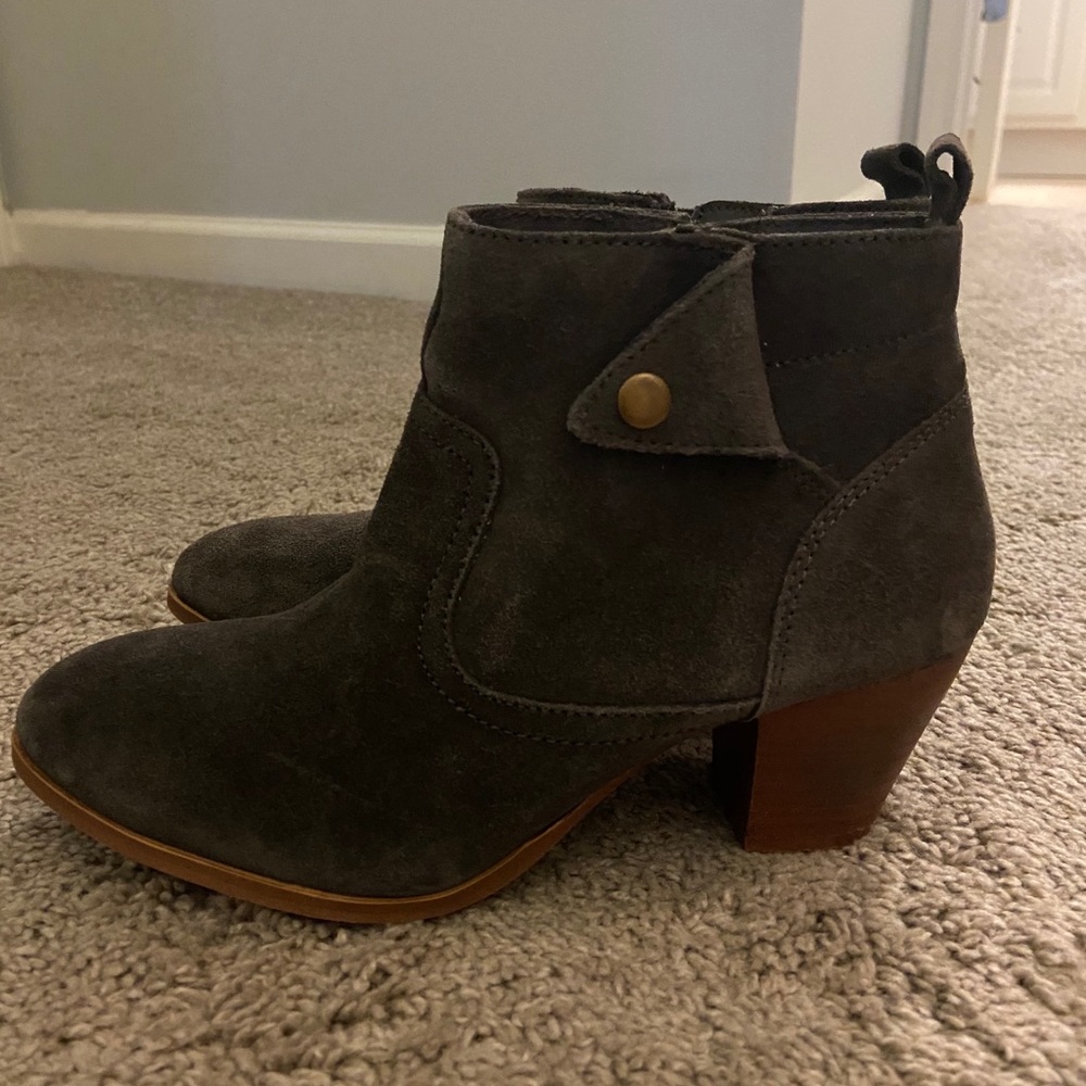 Grey Ankle booties
